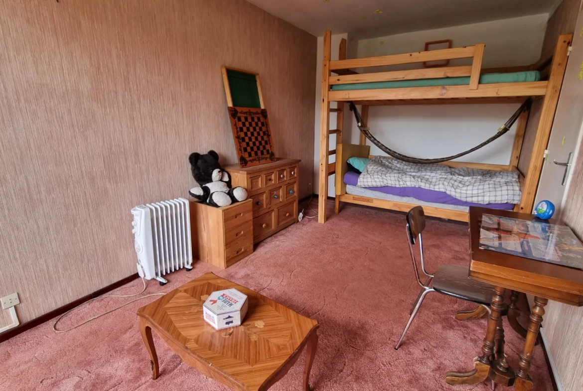Maison familiale de 132 m² à Val de Reuil proche commerces et gare 