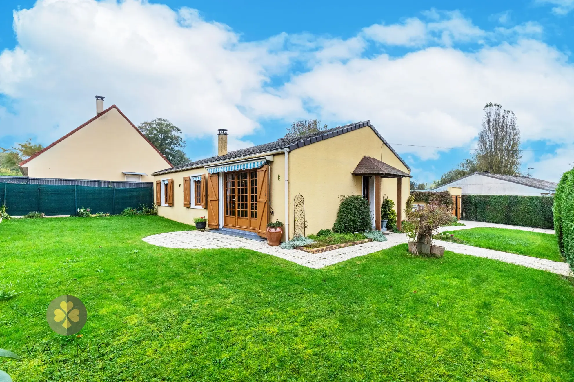 Maison de plain-pied à Orgerus – 3 chambres, jardin clos, proche gare 
