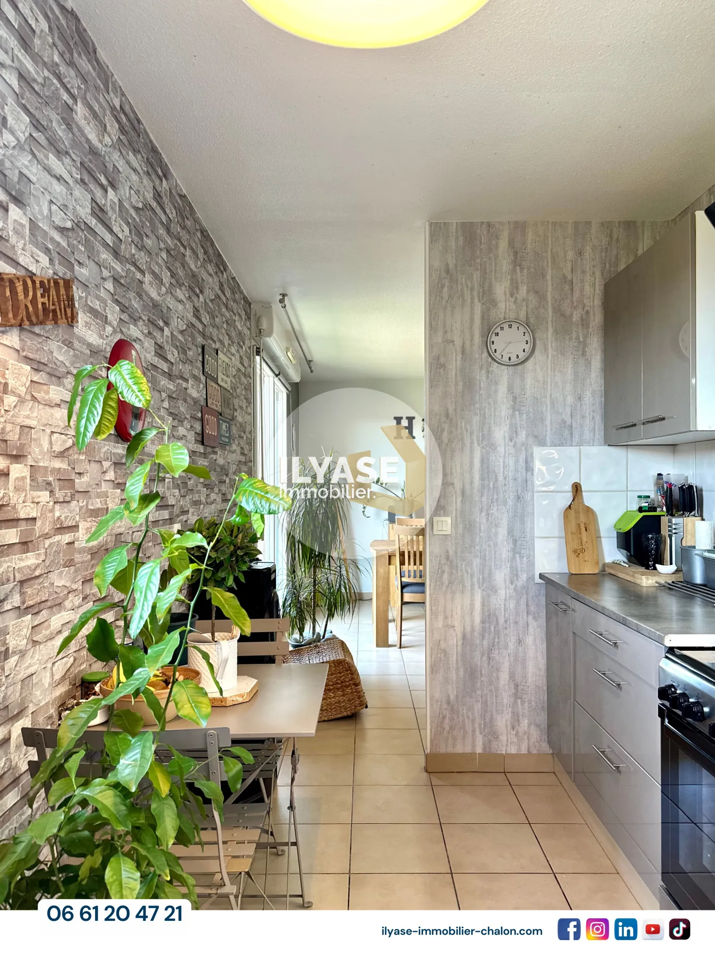 Appartement T3 de 61 m² avec balcon et parking à Chalon-sur-Saône 