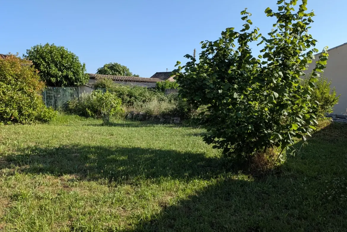 Maison de plain-pied à Gaillac avec jardin, 3 chambres, construction 2008 
