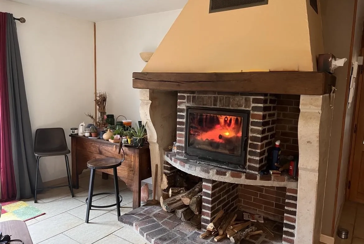 Charmant pavillon avec piscine à Beauvoir, proche d'Auxerre et Toucy 