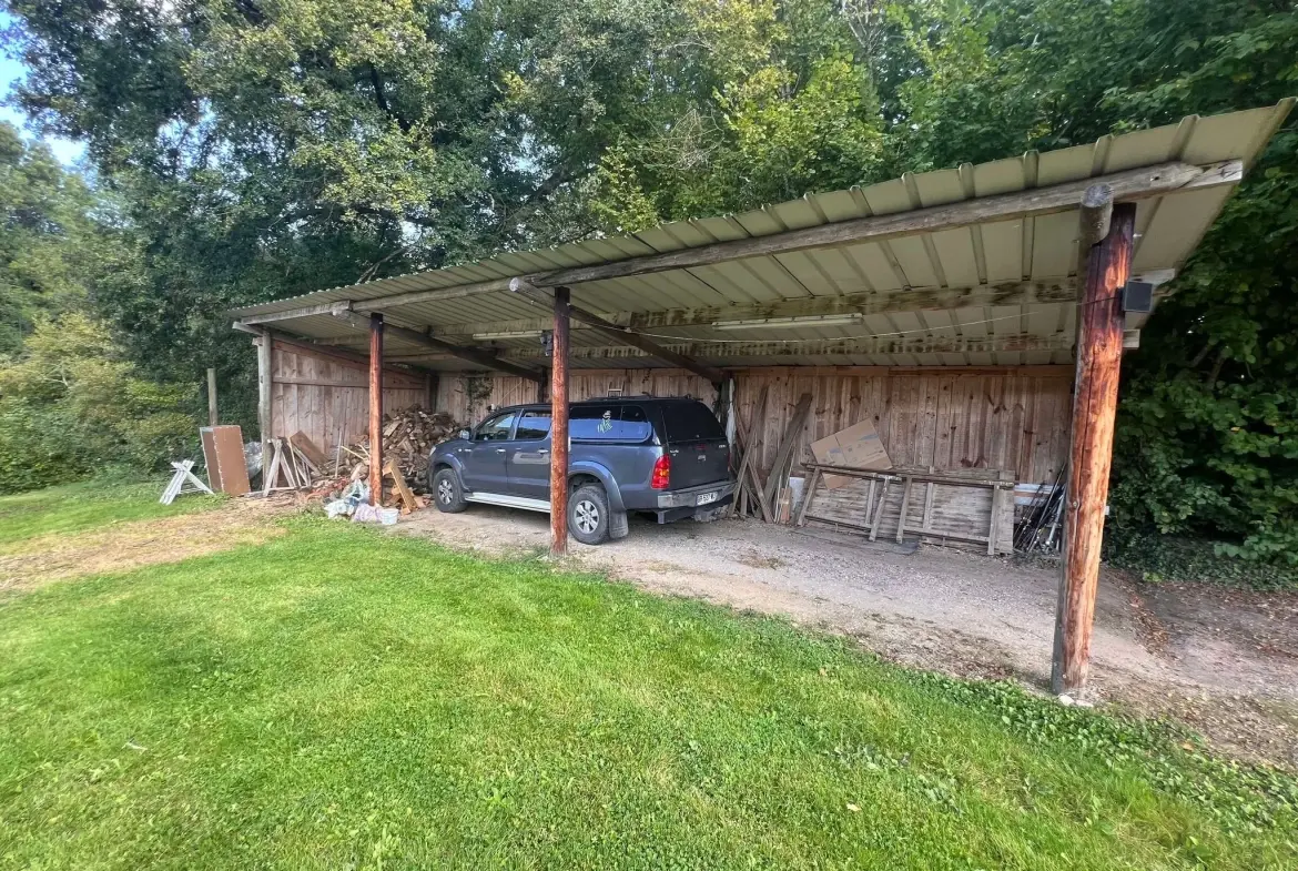 Charmant pavillon avec piscine à Beauvoir, proche d'Auxerre et Toucy 