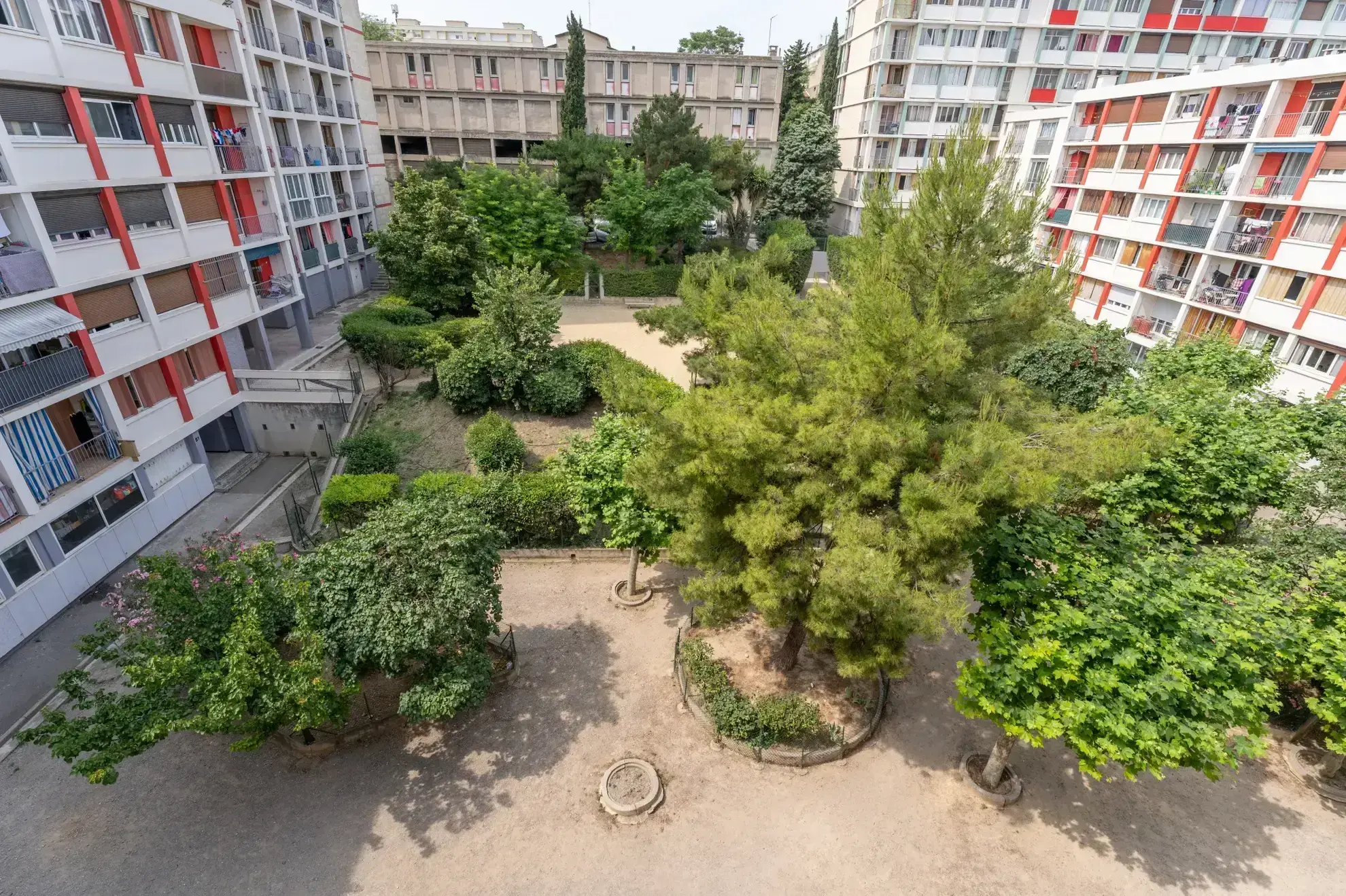 Appartement 4 pièces lumineux avec balcon à Marseille Belle de Mai 