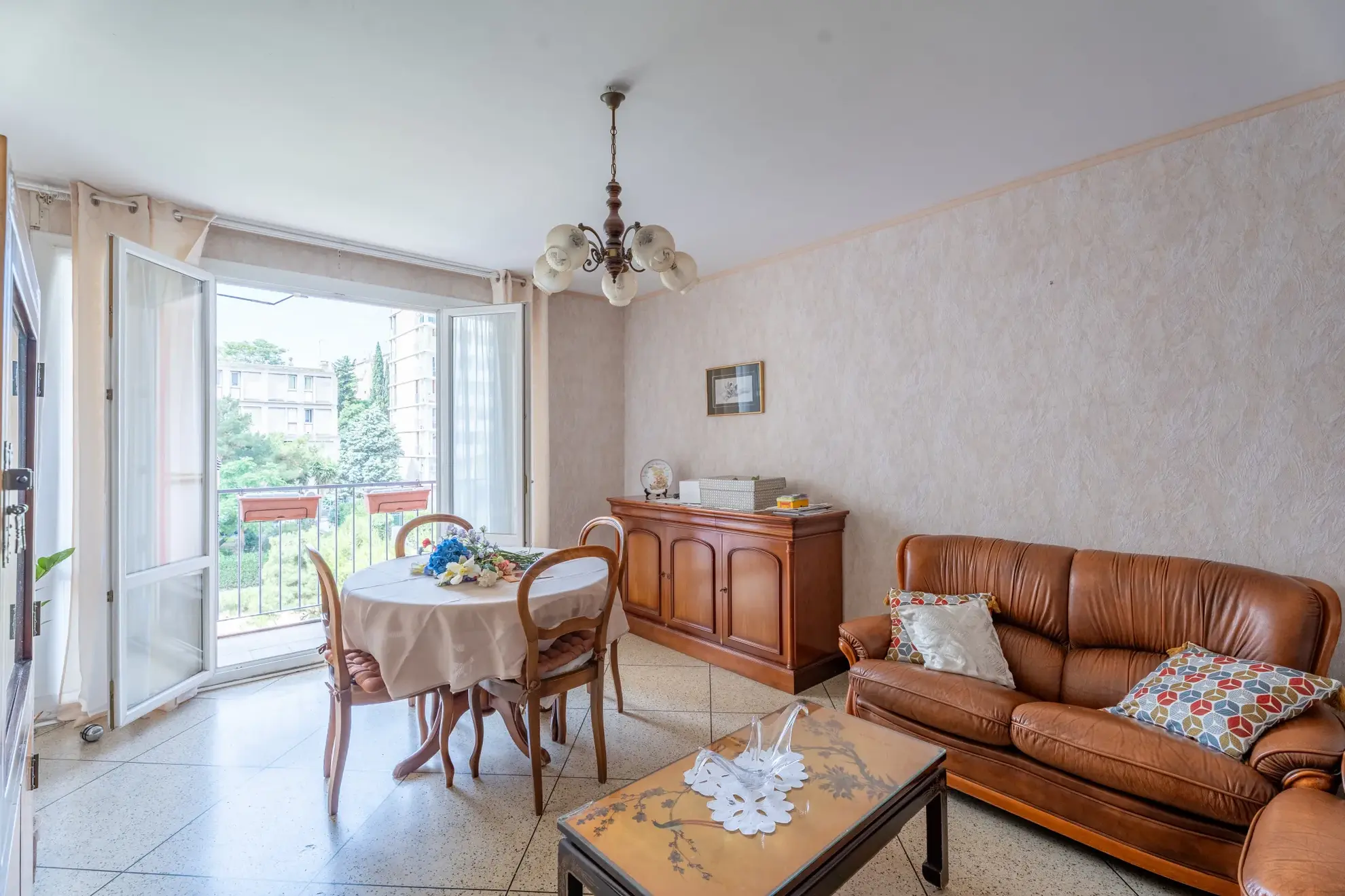 Appartement 4 pièces lumineux avec balcon à Marseille Belle de Mai 