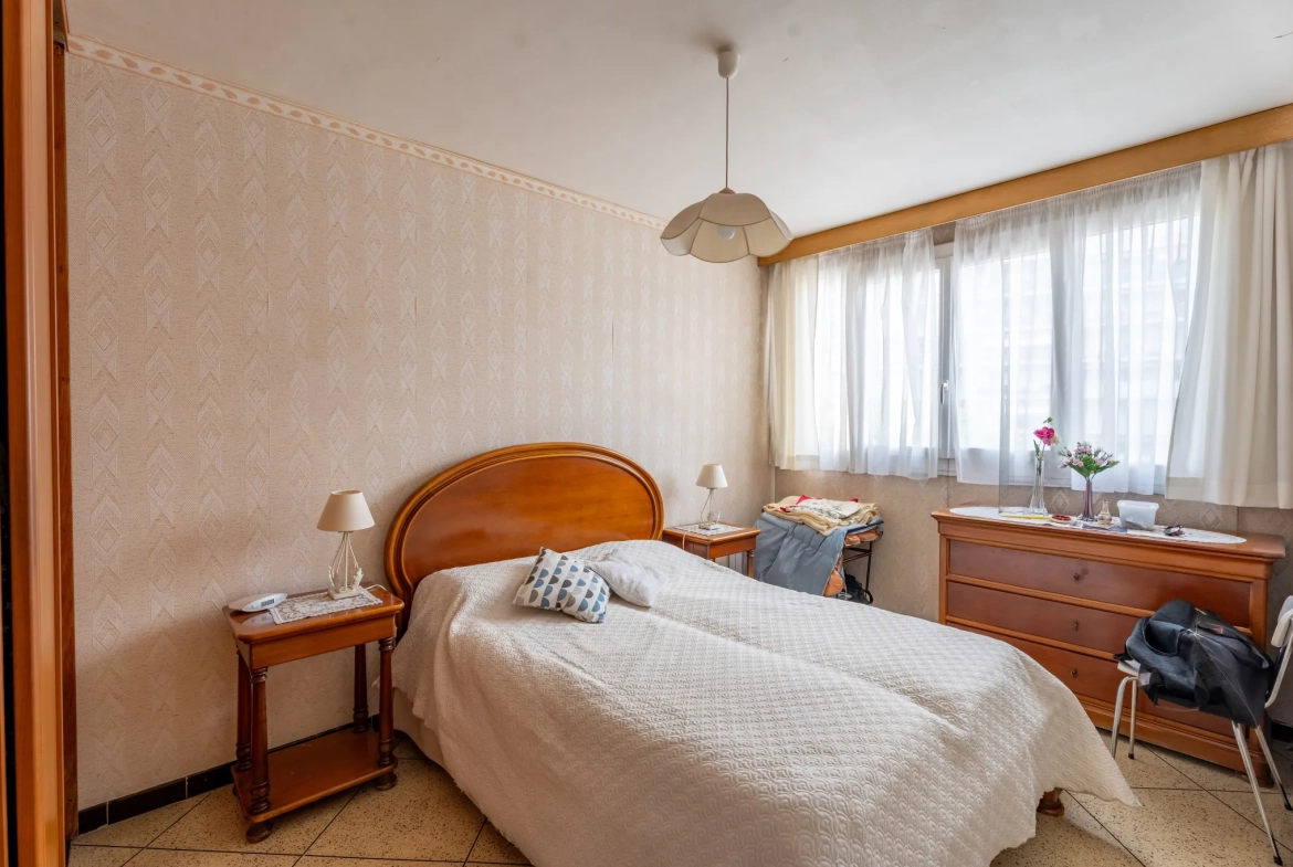Appartement 4 pièces lumineux avec balcon à Marseille Belle de Mai 