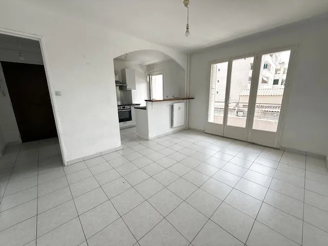 Appartement T3 à vendre à La Garde avec balcon et parking privé