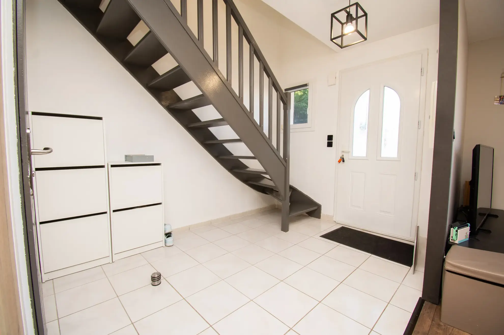 Maison récente avec 2 chambres, terrasse et garage près de Pontarlier 