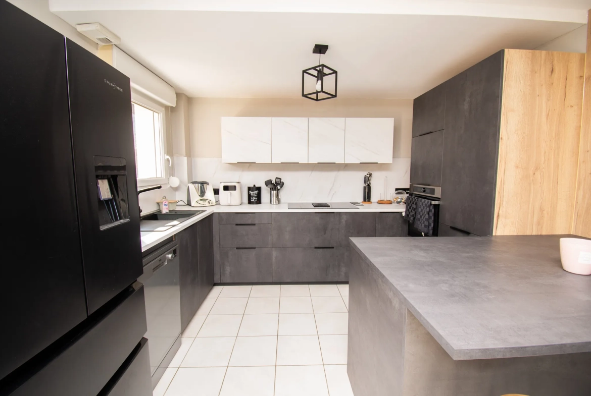 Maison récente avec 2 chambres, terrasse et garage près de Pontarlier 