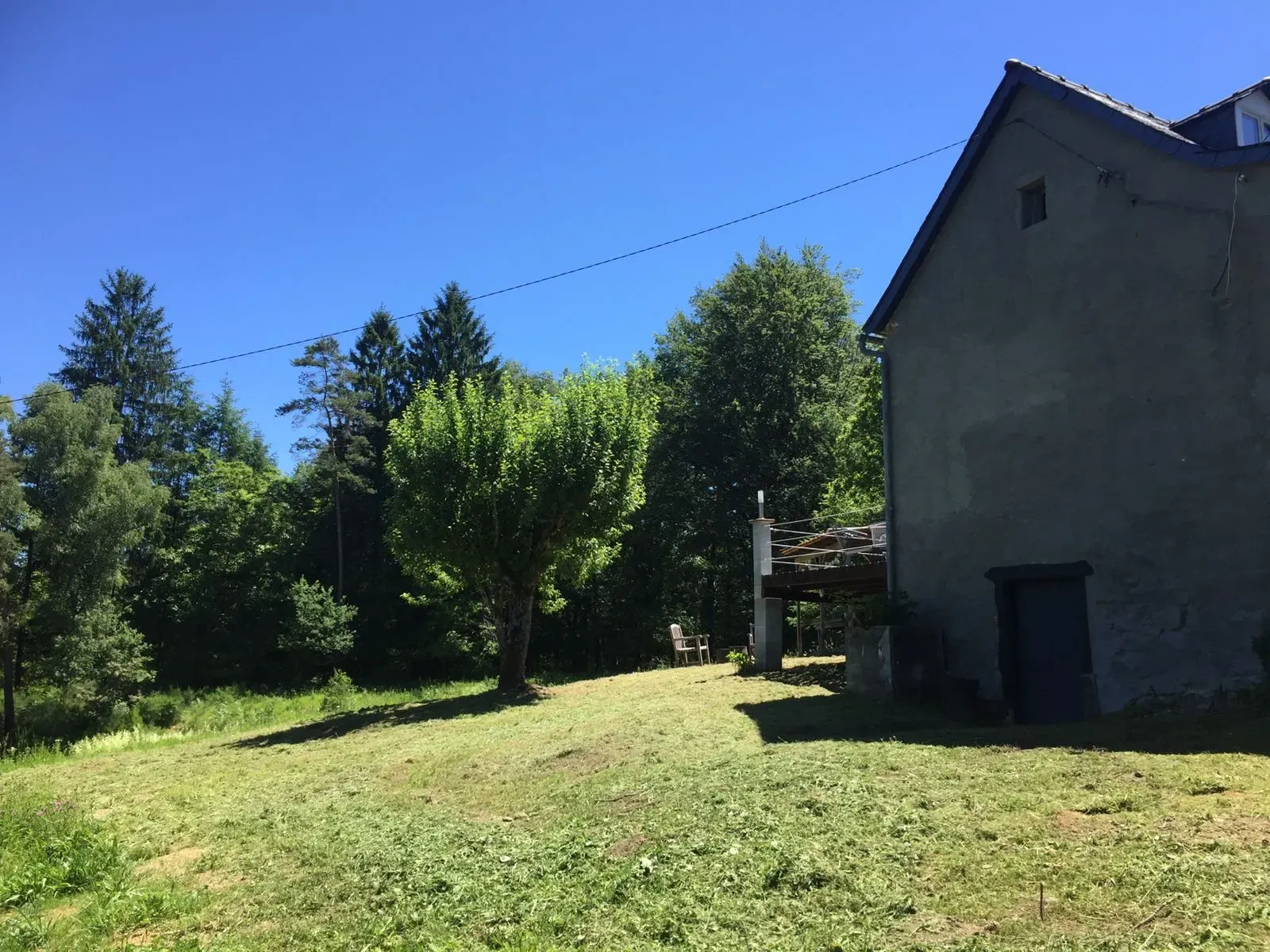 Belle maison rénovée avec jardin dans la vallée de la Dordogne 