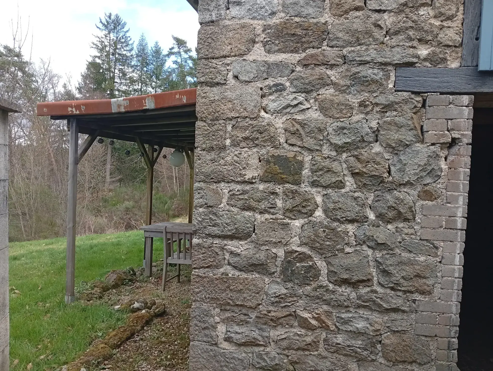 Belle maison rénovée avec jardin dans la vallée de la Dordogne 