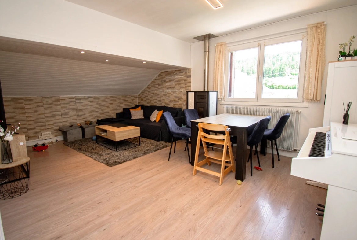 Appartement 2 bis avec jardin et parking à Pontarlier Toulombief 