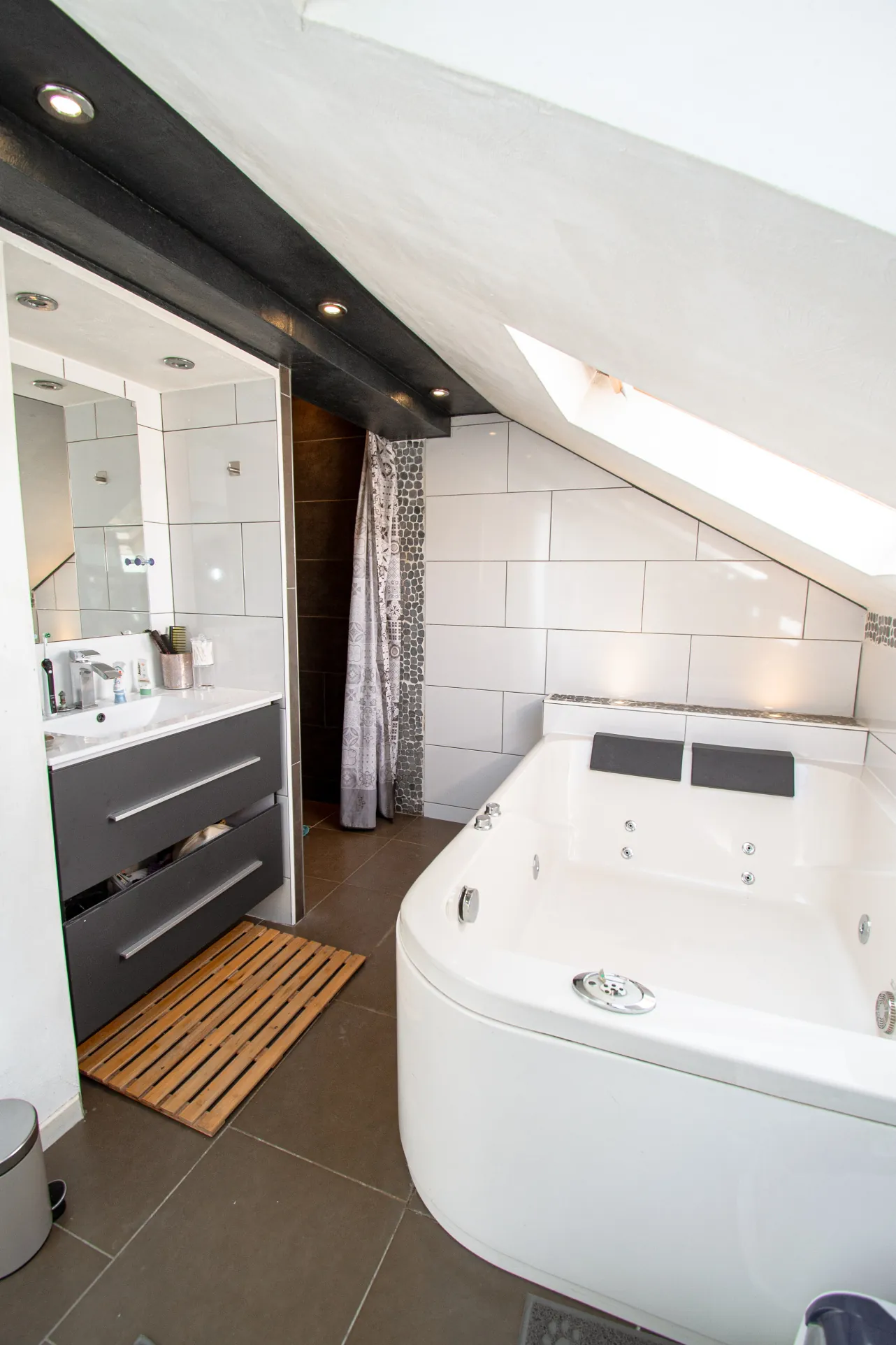 Appartement 2 bis avec jardin et parking à Pontarlier Toulombief 