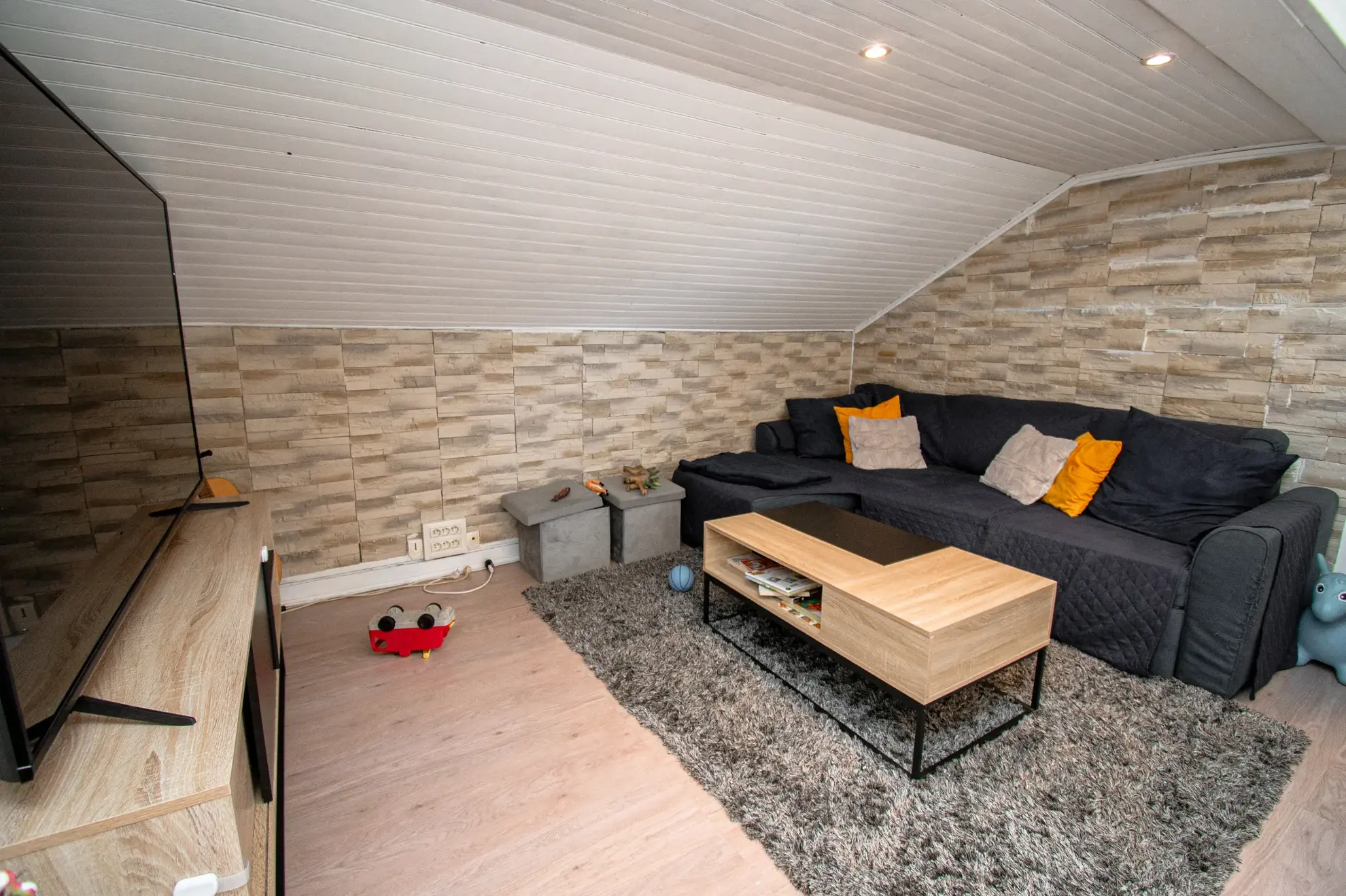 Appartement 2 bis avec jardin et parking à Pontarlier Toulombief 