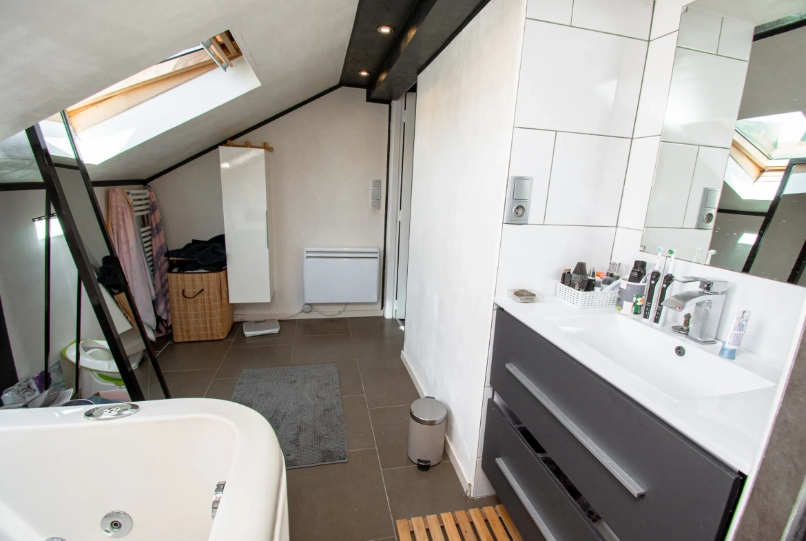 Appartement 2 bis avec jardin et parking à Pontarlier Toulombief 