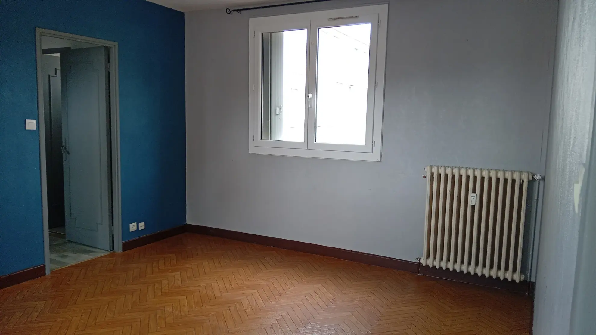 Appartement T3 à Millau avec cave, proche commodités et travaux à prévoir 