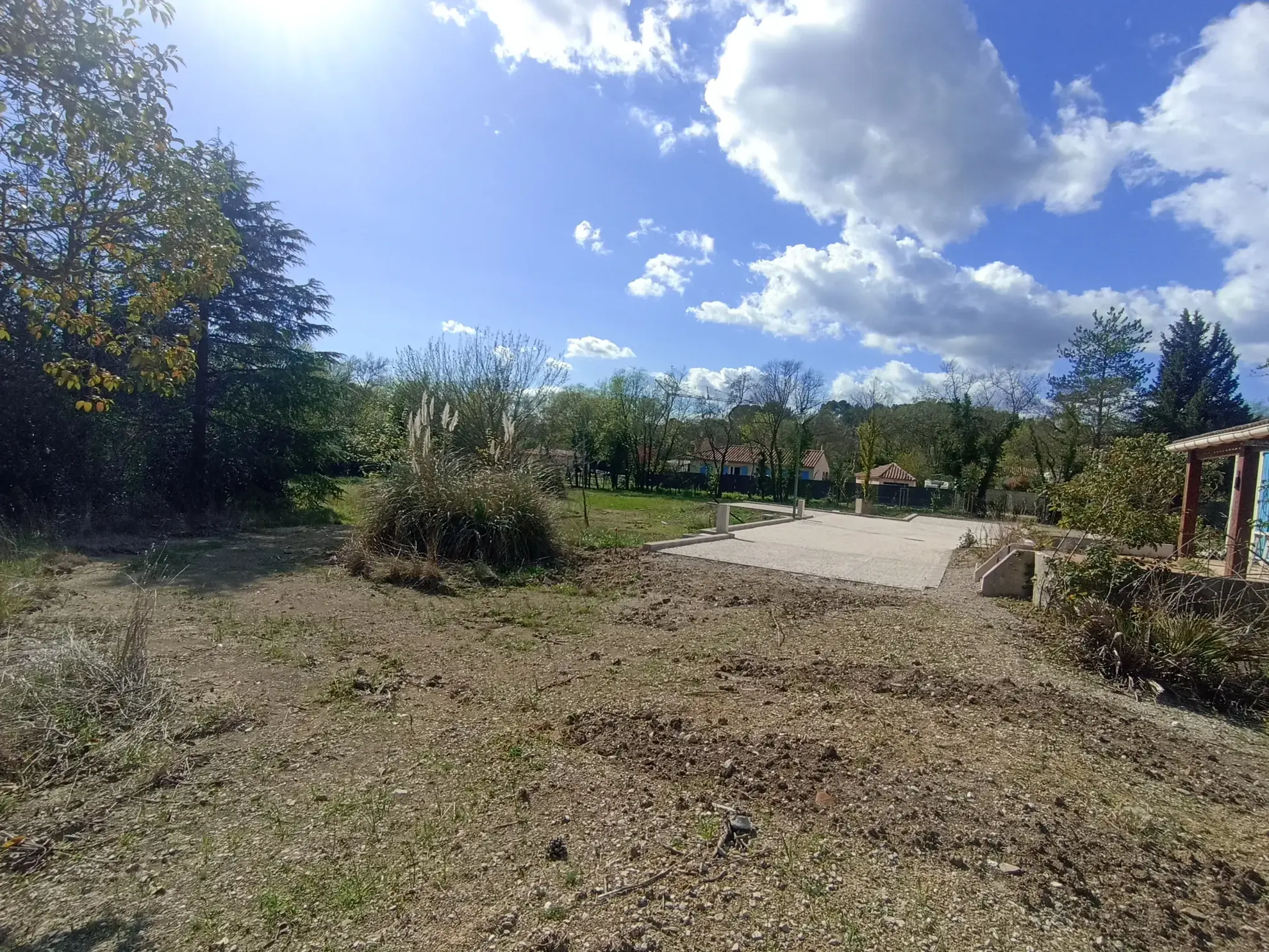 Terrain constructible de 717 m² à Prades le Léz - Opportunité à saisir 