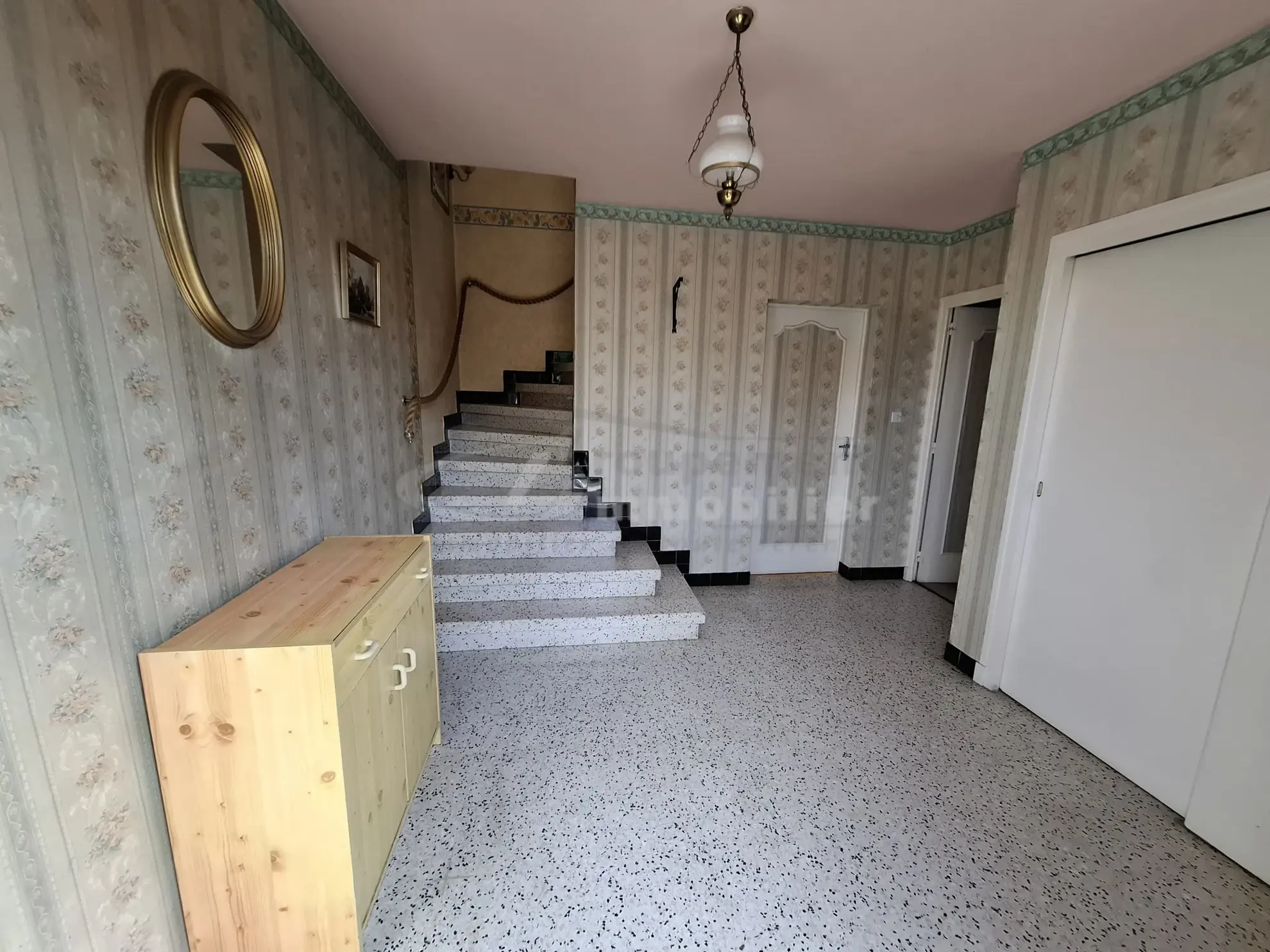 Maison de 92 m² à Pizancon avec jardin clos et garage, performante en rénovation énergétique 