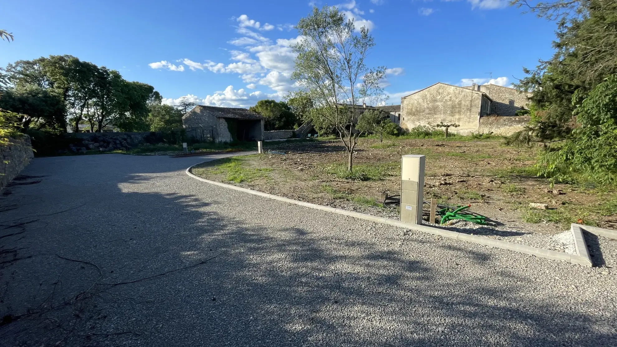 Terrain constructible viabilisé de 500 m² à Saint Hilaire De Beauvoir 