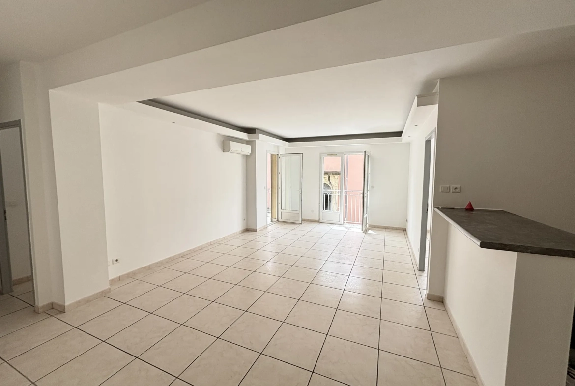 Appartement T4 à Saint Aunès avec terrasse et garage - 73 m² 