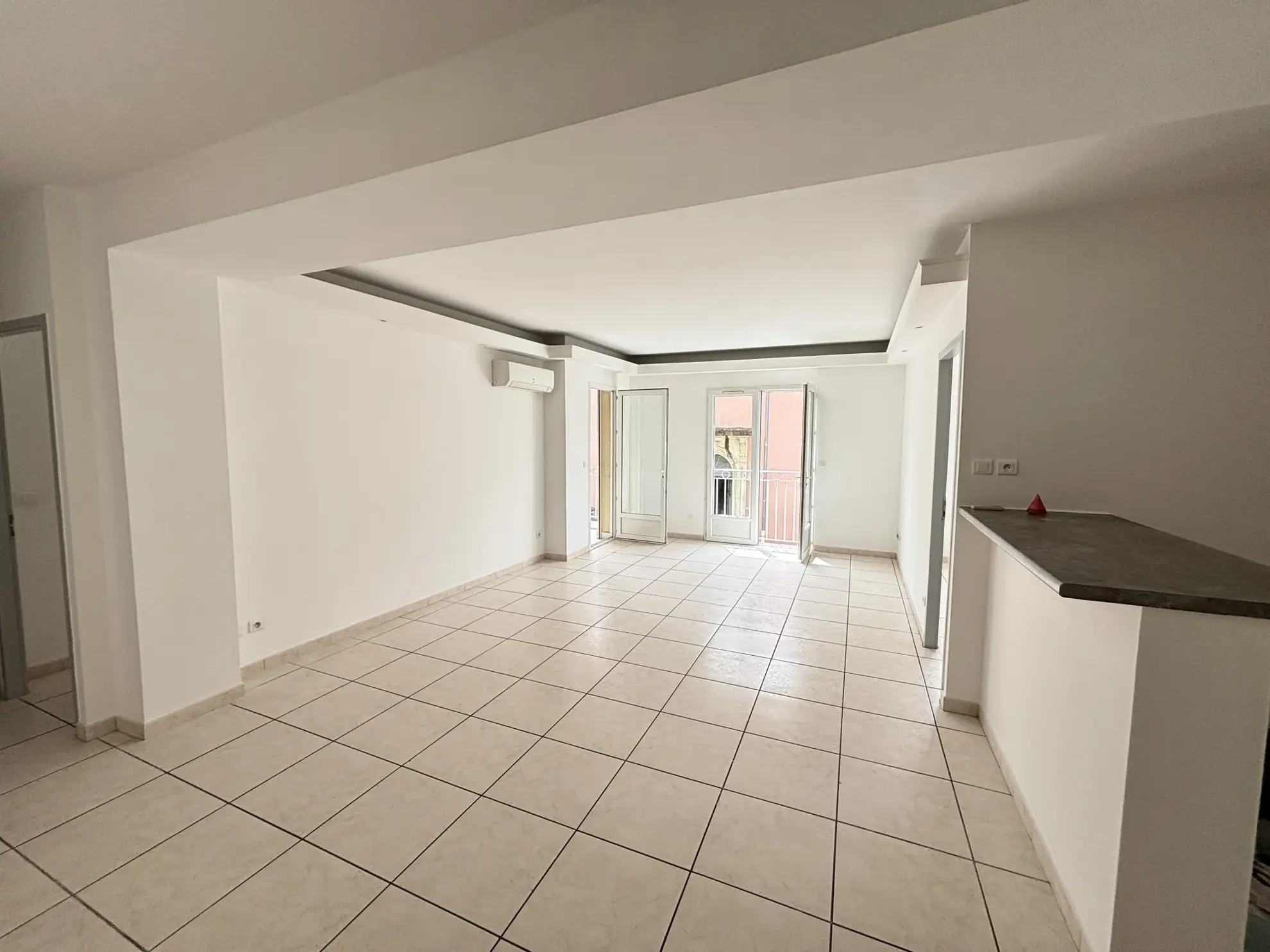 Appartement T4 à Saint Aunès avec terrasse et garage - 73 m² 