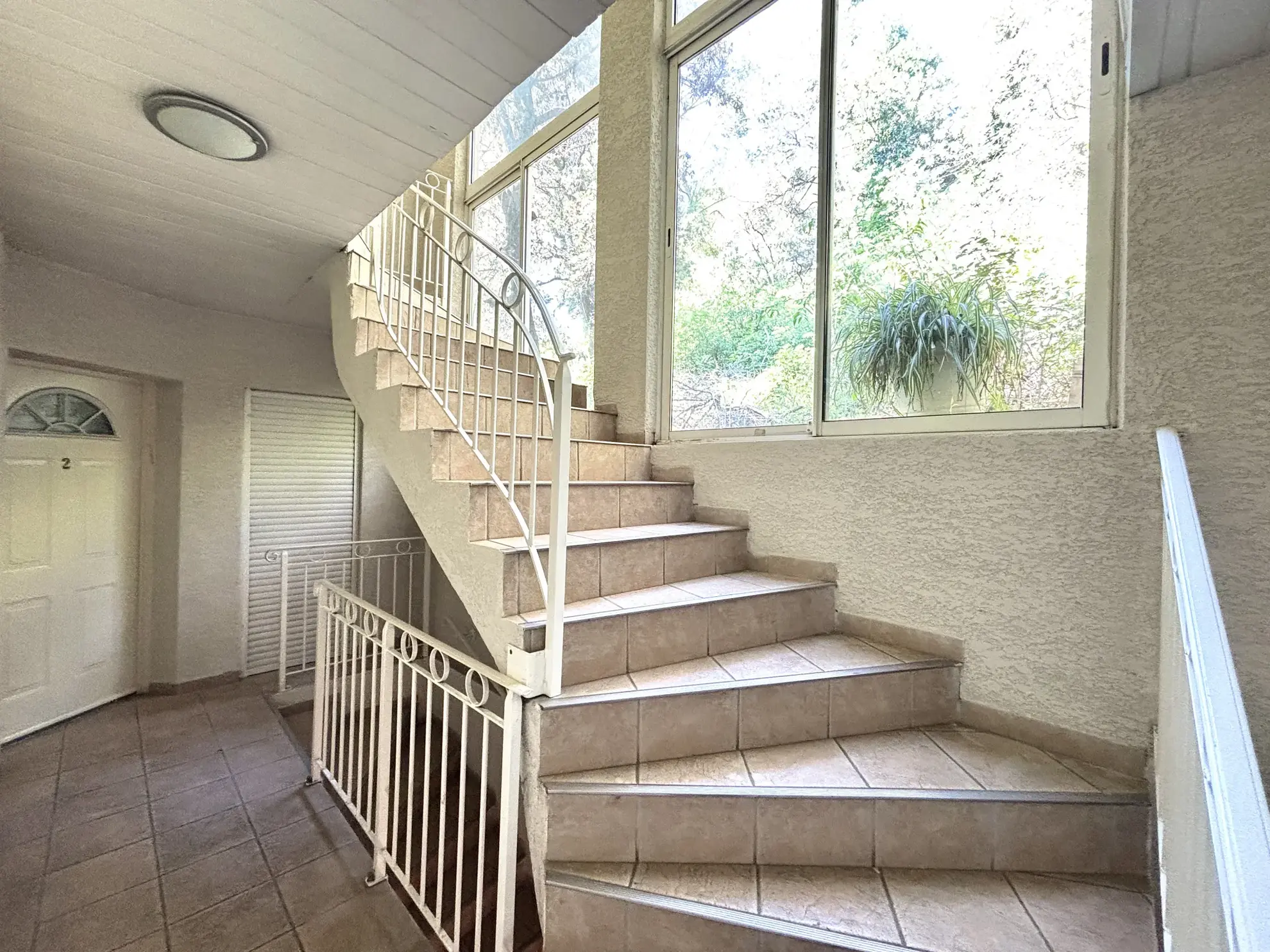 Appartement T4 à Saint Aunès avec terrasse et garage - 73 m² 
