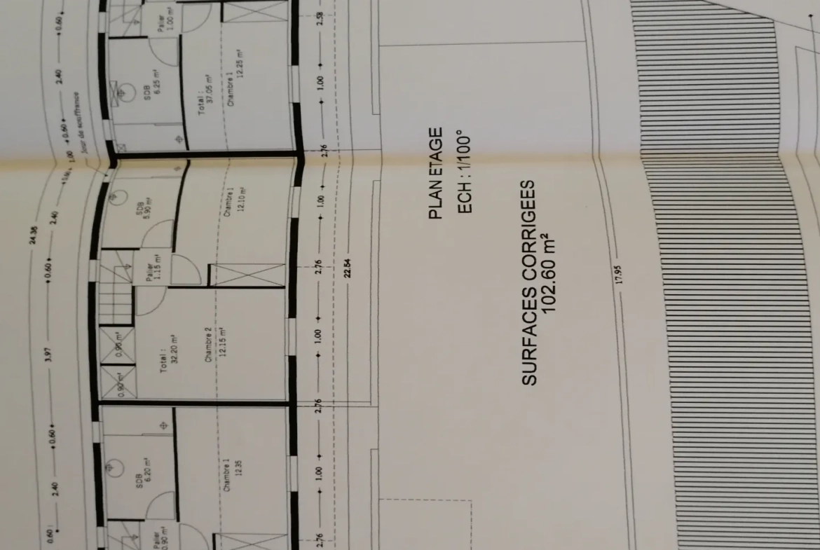 Appartement T3 duplex avec terrasse, parking et cellier à Calvisson 