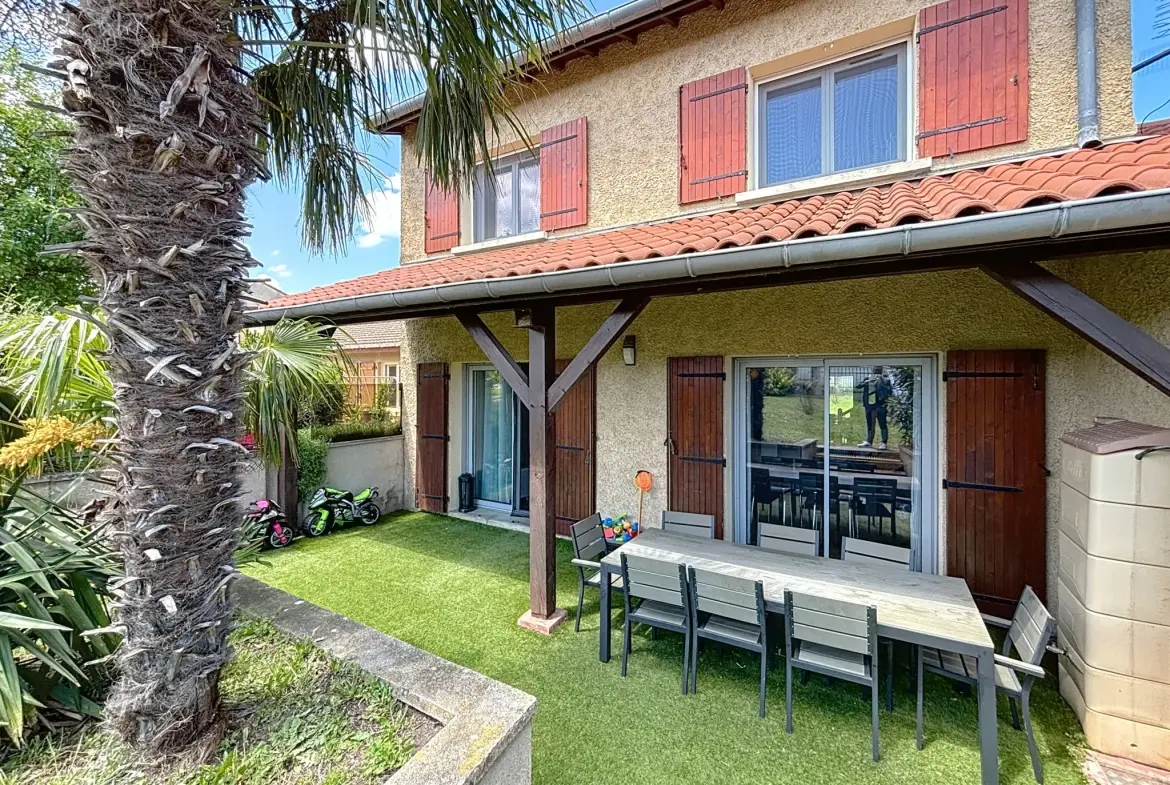 Maison à Givors de 96 m² avec jardin, garage et terrasse dans secteur calme 