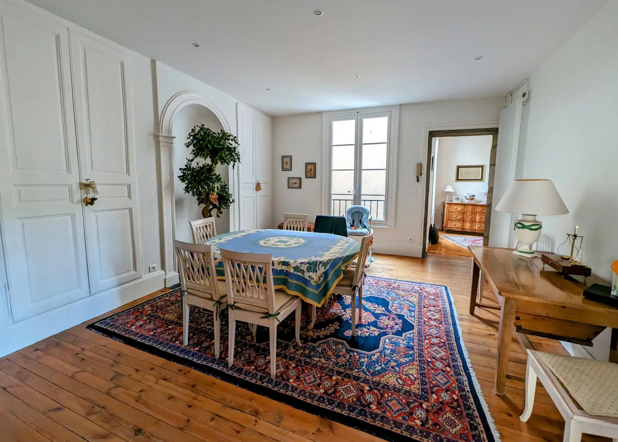 Appartement T6 de 148 m² à Clermont-Ferrand, secteur Plateau Central, idéal famille 