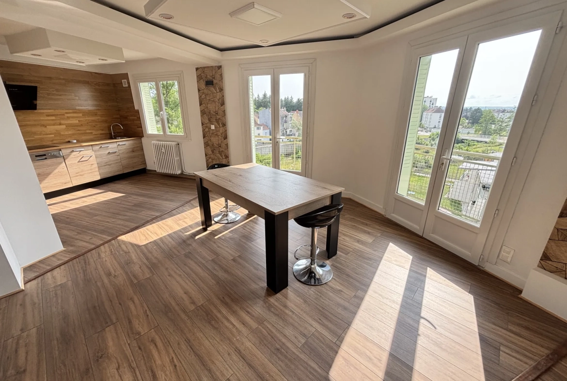Appartement lumineux de 74,79 m² avec balcon à Cusset - Proche commerces 