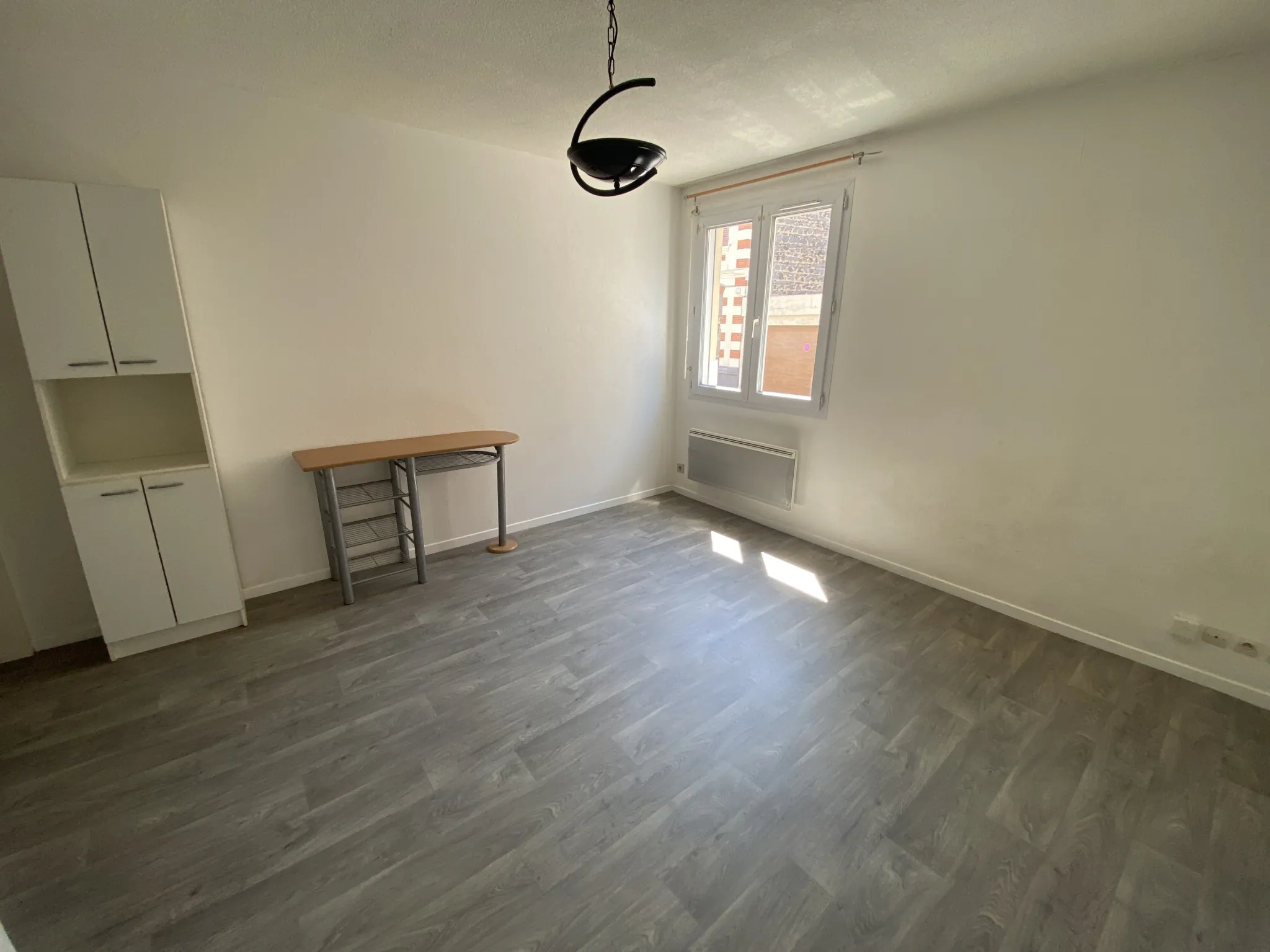 Studio lumineux avec parking privé à Clermont-Ferrand, 21,39 m² 