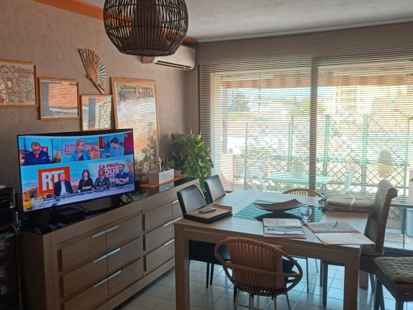 Appartement T2 lumineux de 48 m² avec balcon et garage à Perpignan