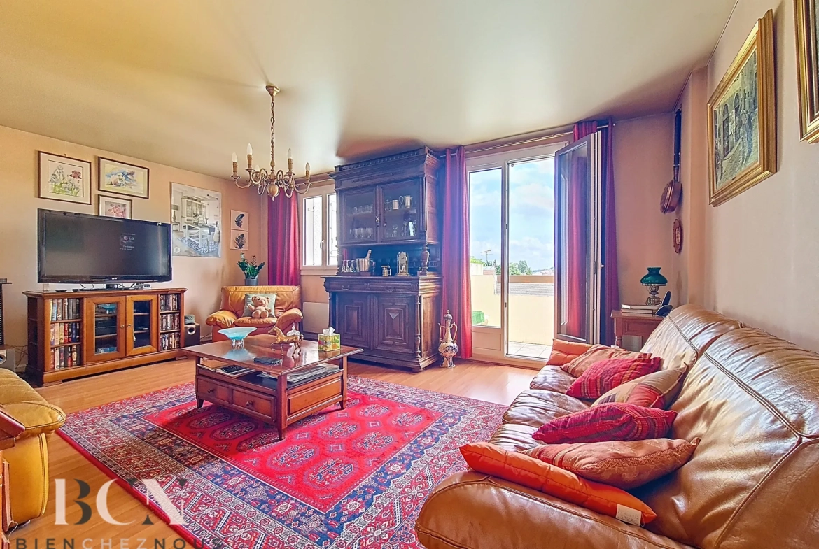 Appartement de 4 pièces avec terrasse et vue sur l’Oise à Persan 