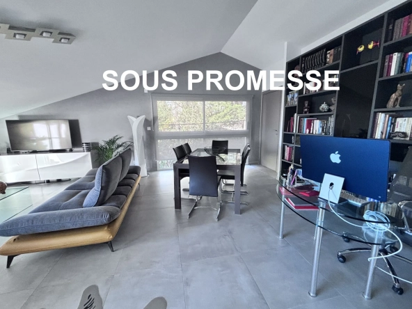 Appartement de luxe 3 pièces à Saint-Cyr-sur-Mer avec terrasse et proximité mer