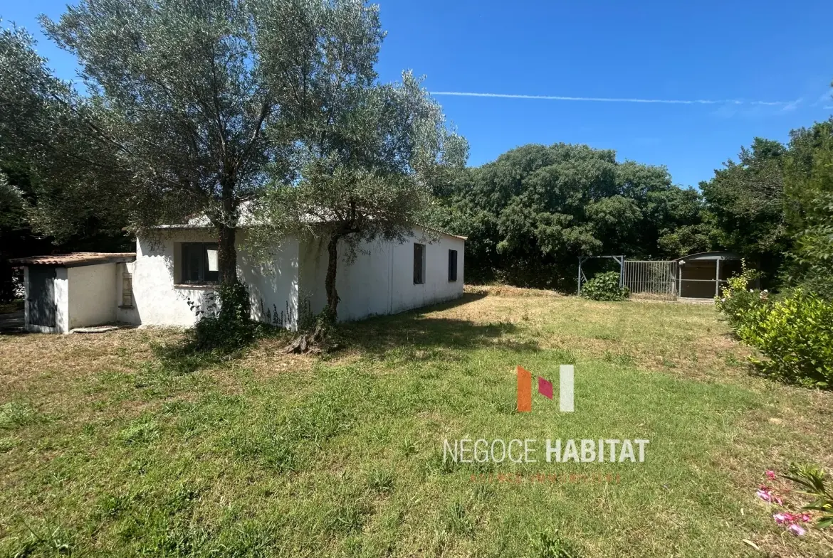 Opportunité rare : maison à rénover avec grand terrain à Sommières 
