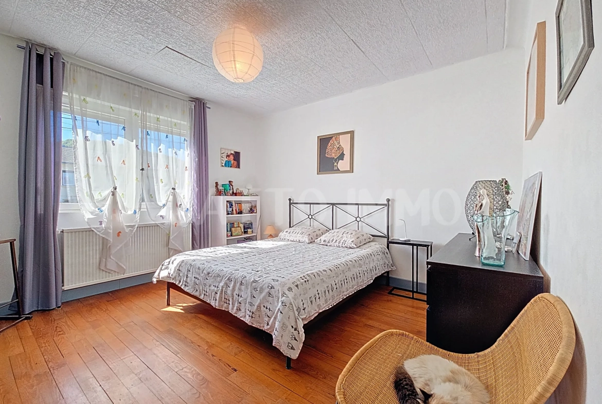 Maison à Pierrevillers de 95 m² avec jardin, garage et 3 chambres 