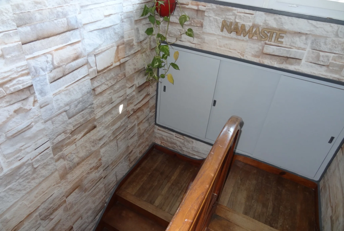 Maison confortable de plain-pied avec jardin à Saint Nicolas du Pelem 