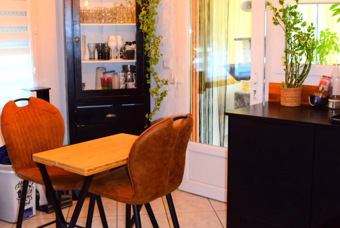 Maison familiale rénovée de 150 m² avec jardin à Aubenas en Ardèche 