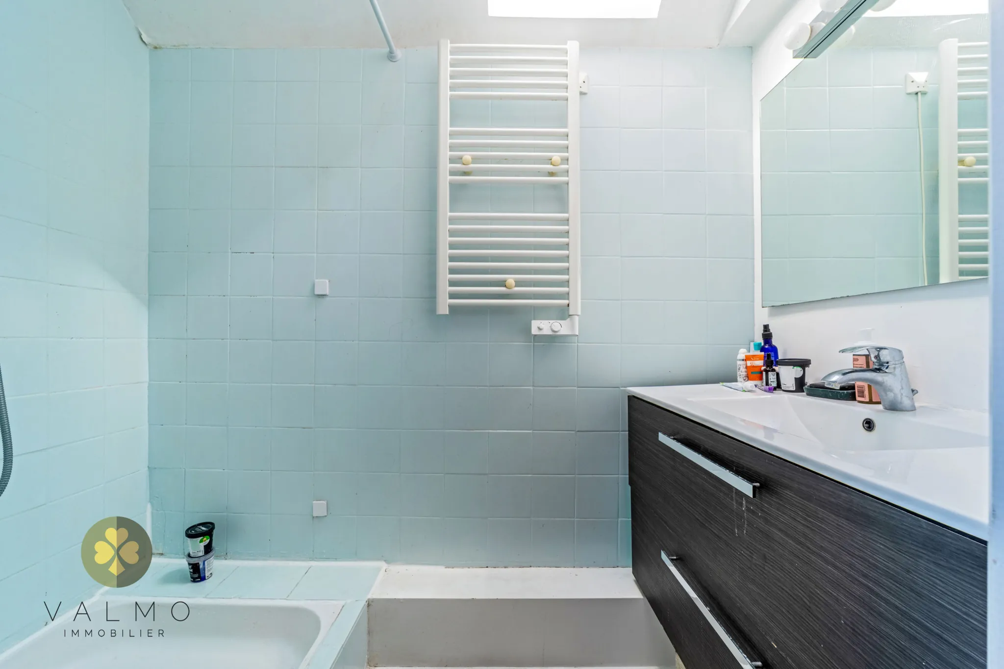 Appartement 57m² à vendre à Gambais avec cour, parking et 2 chambres 