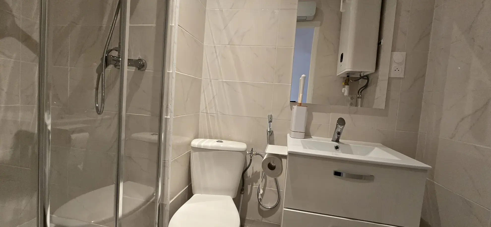 Studio meublé rénové de 28 m² à Besançon - Quartier Chaprais 