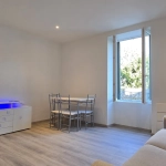 Studio meublé rénové de 28 m² à Besançon - Quartier Chaprais