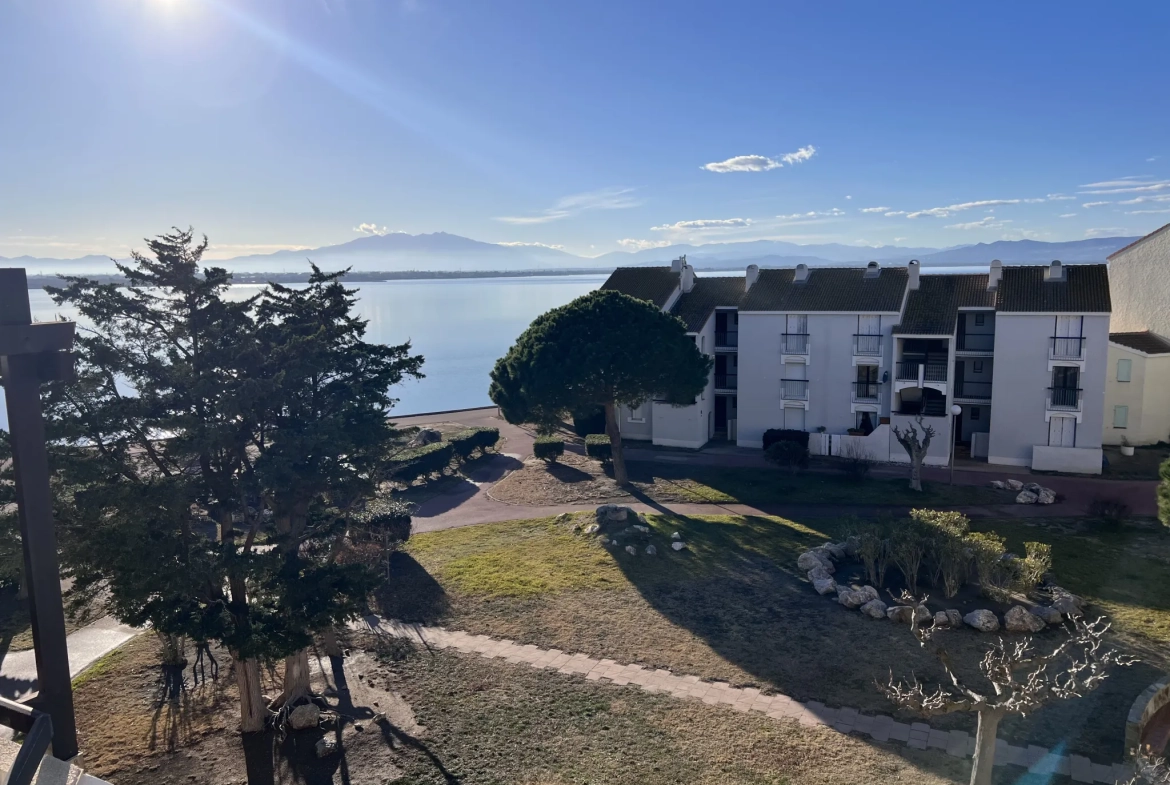 Appartement 2 pièces avec mezzanine, terrasse et vue sur Pyrénées au Barcarès 