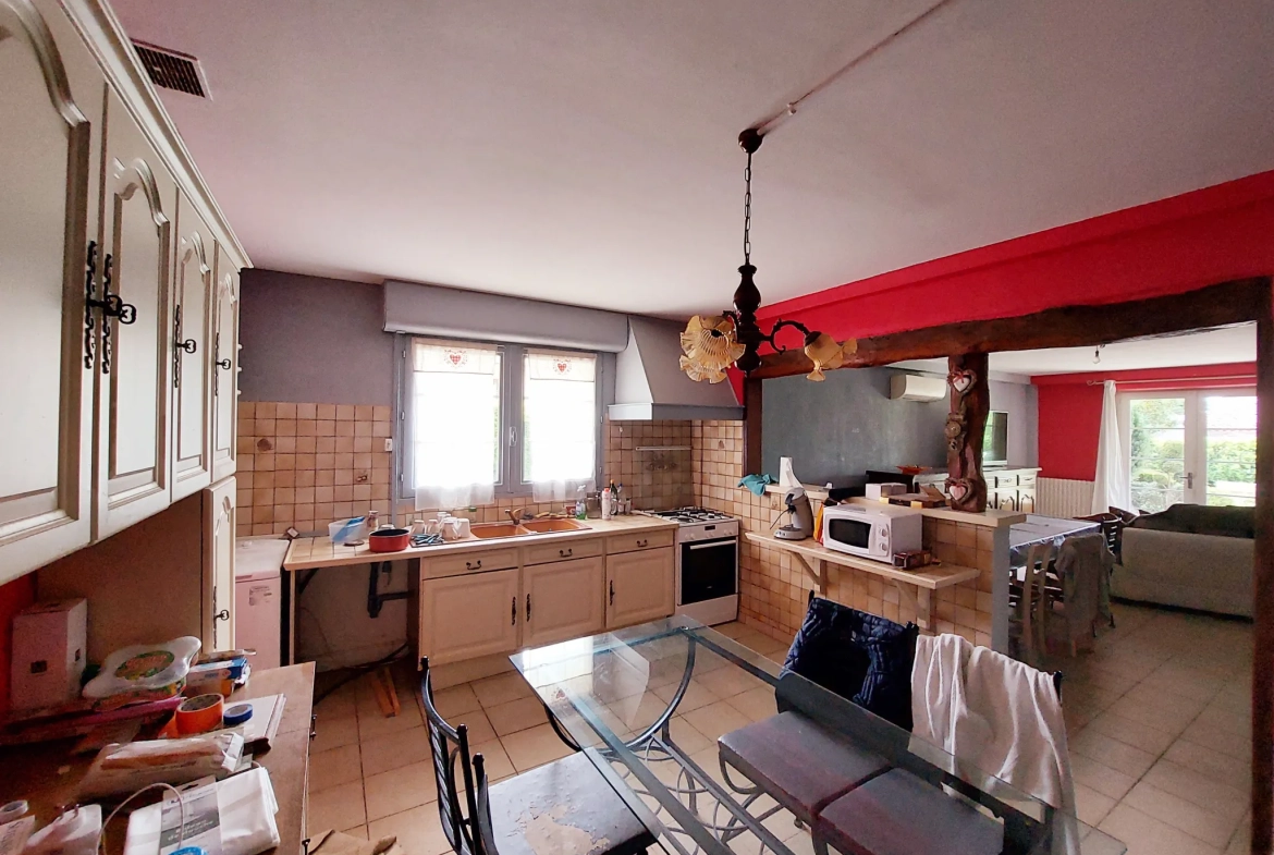 Maison 168 m² avec deux logements, jardin et garages proche de La Réole 
