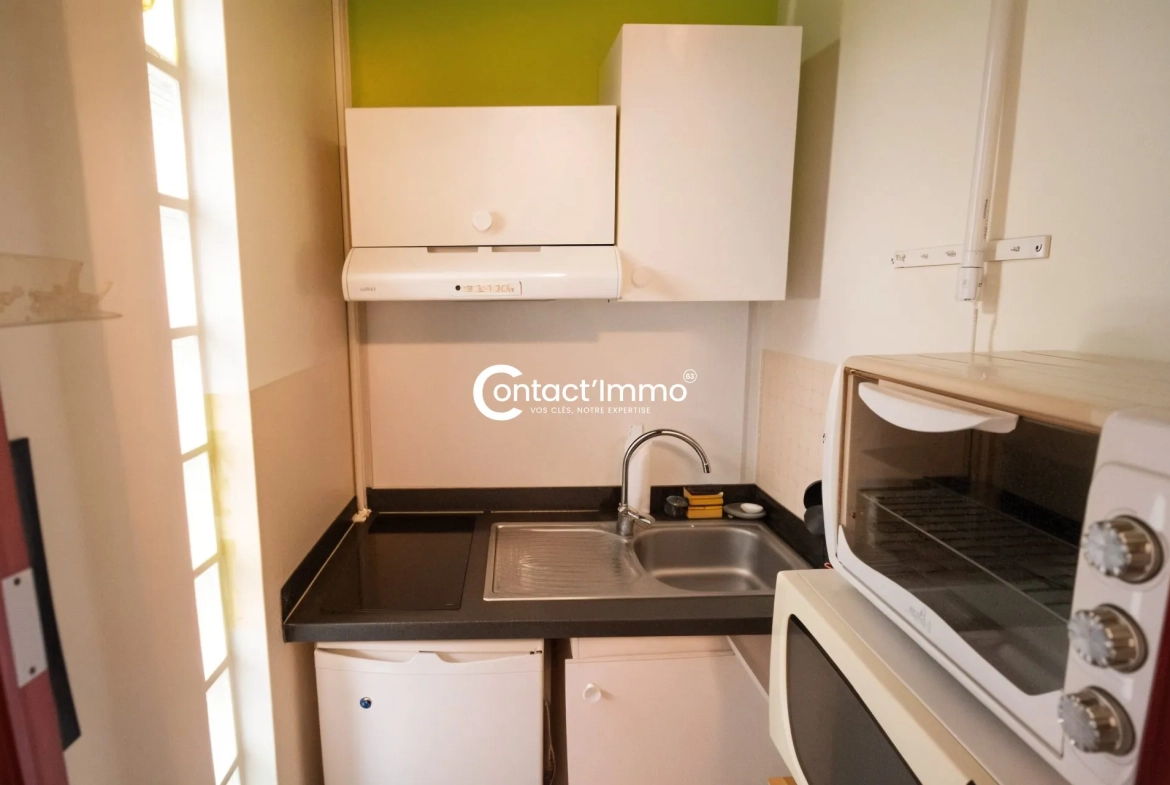 Studio lumineux de 22 m² avec balcon à Royat face aux Thermes - Clermont-Ferrand 