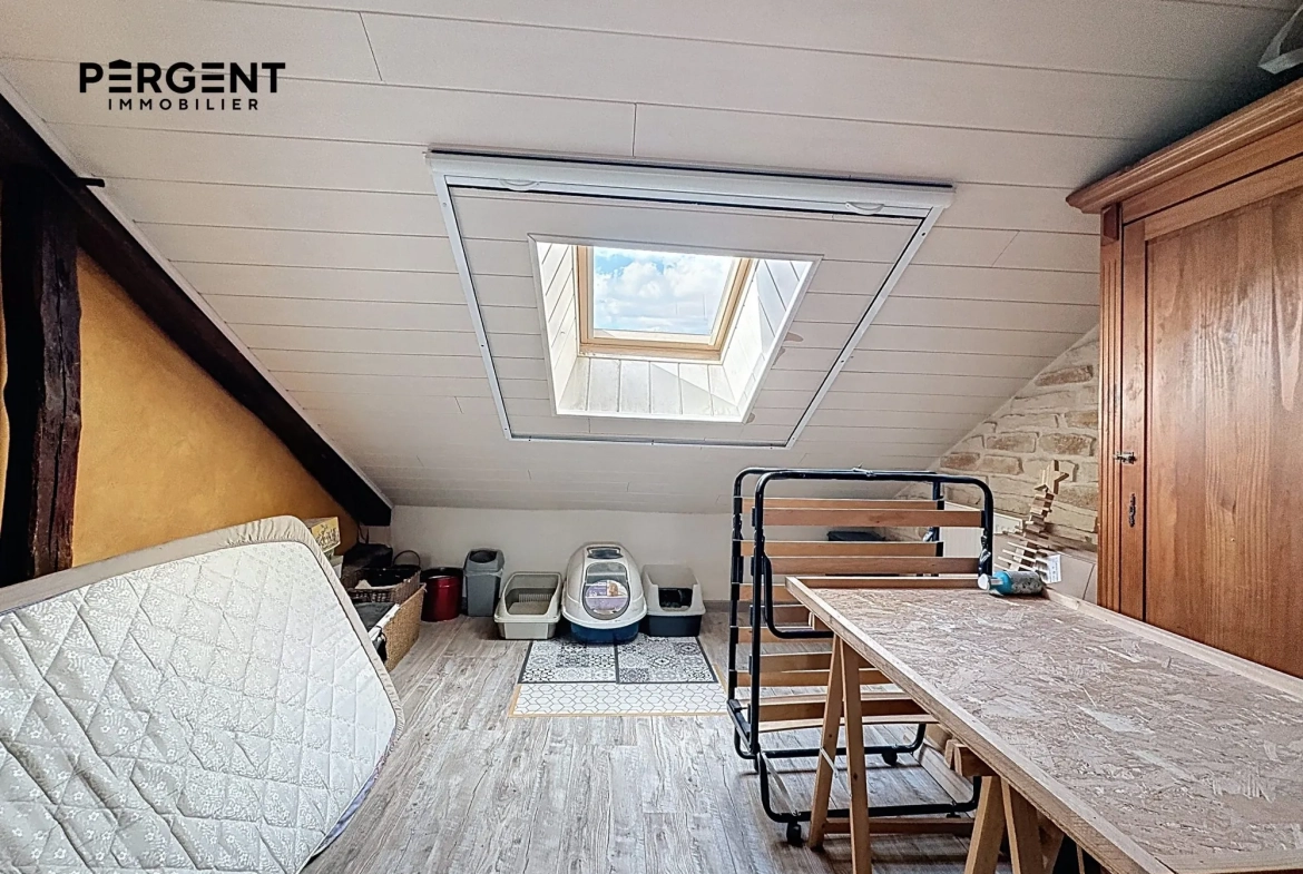 Belle maison de village de 132 m² avec terrasse et jardin à La Francheville 