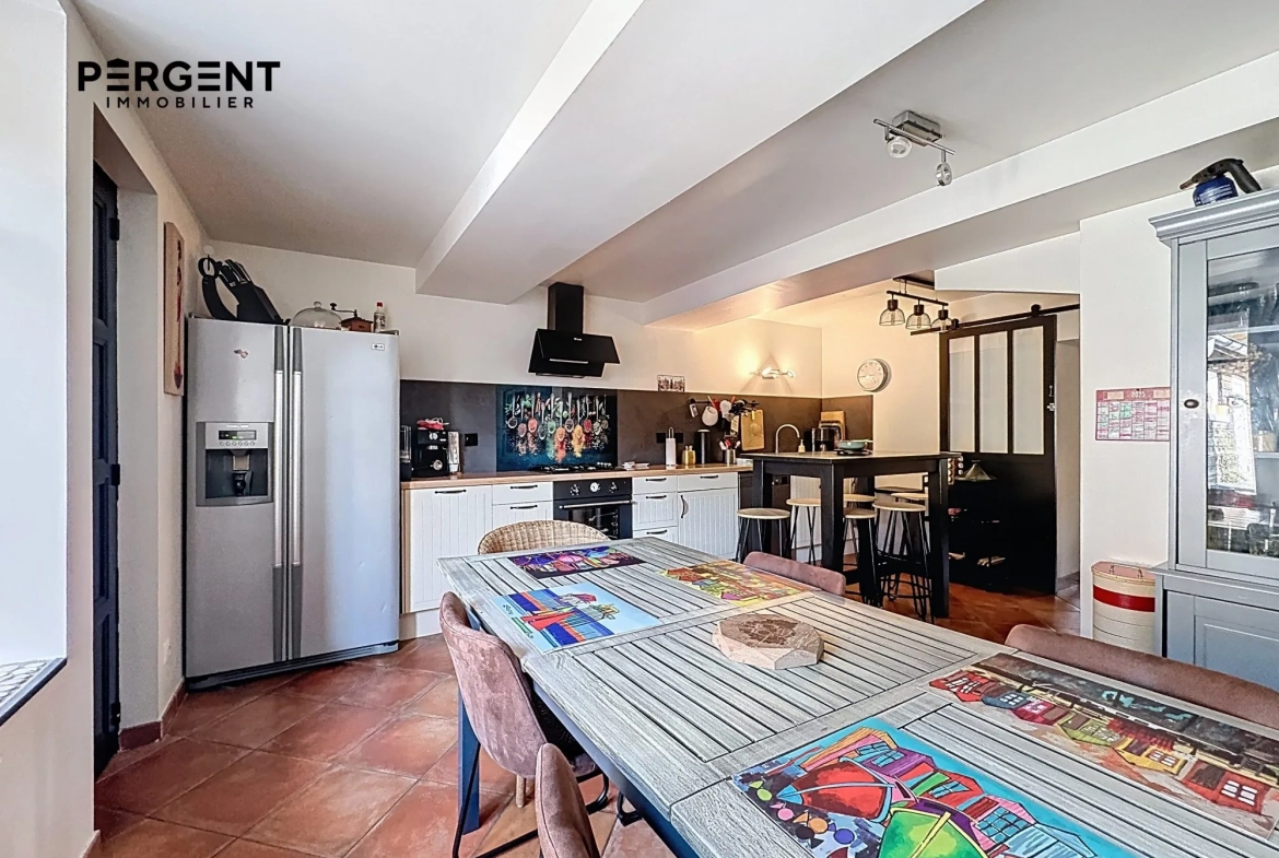Belle maison de village de 132 m² avec terrasse et jardin à La Francheville 
