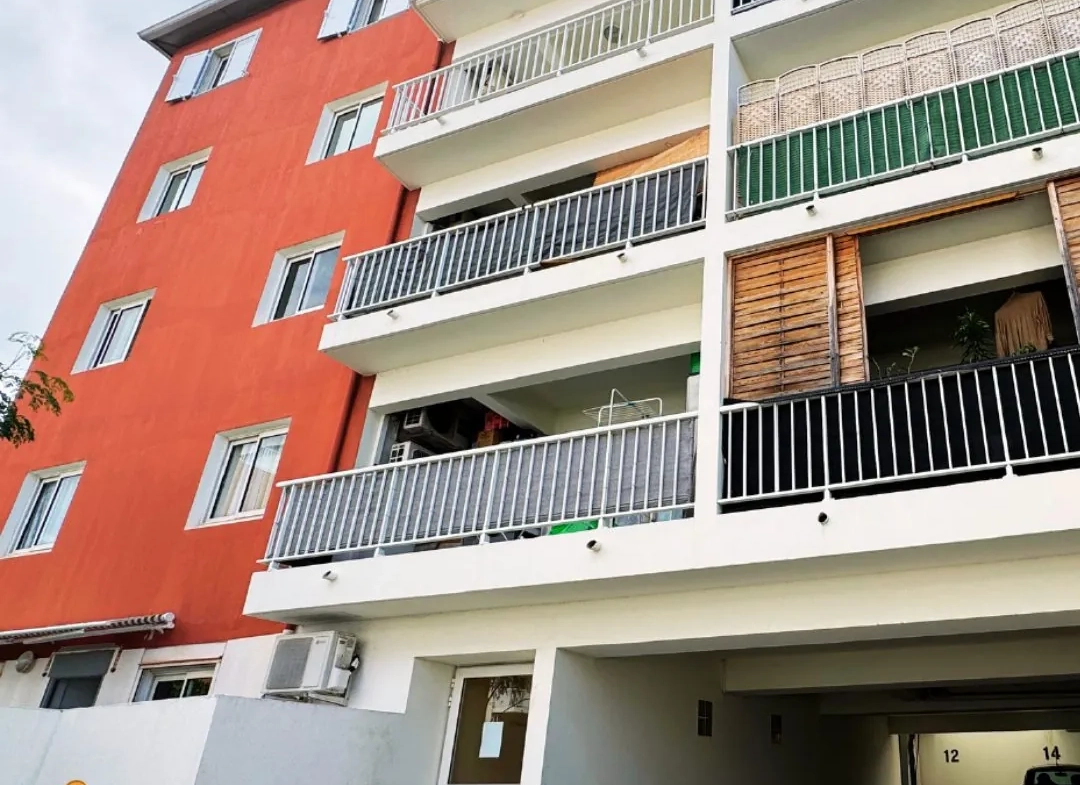 Appartement T3 avec jardin privatif à Saint-Denis - Emplacement privilégié 