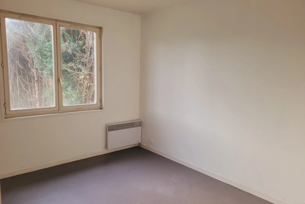 Maison familiale de 103 m² avec jardin à Val-de-Reuil 