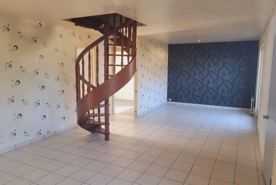 Maison familiale de 103 m² avec jardin à Val-de-Reuil 