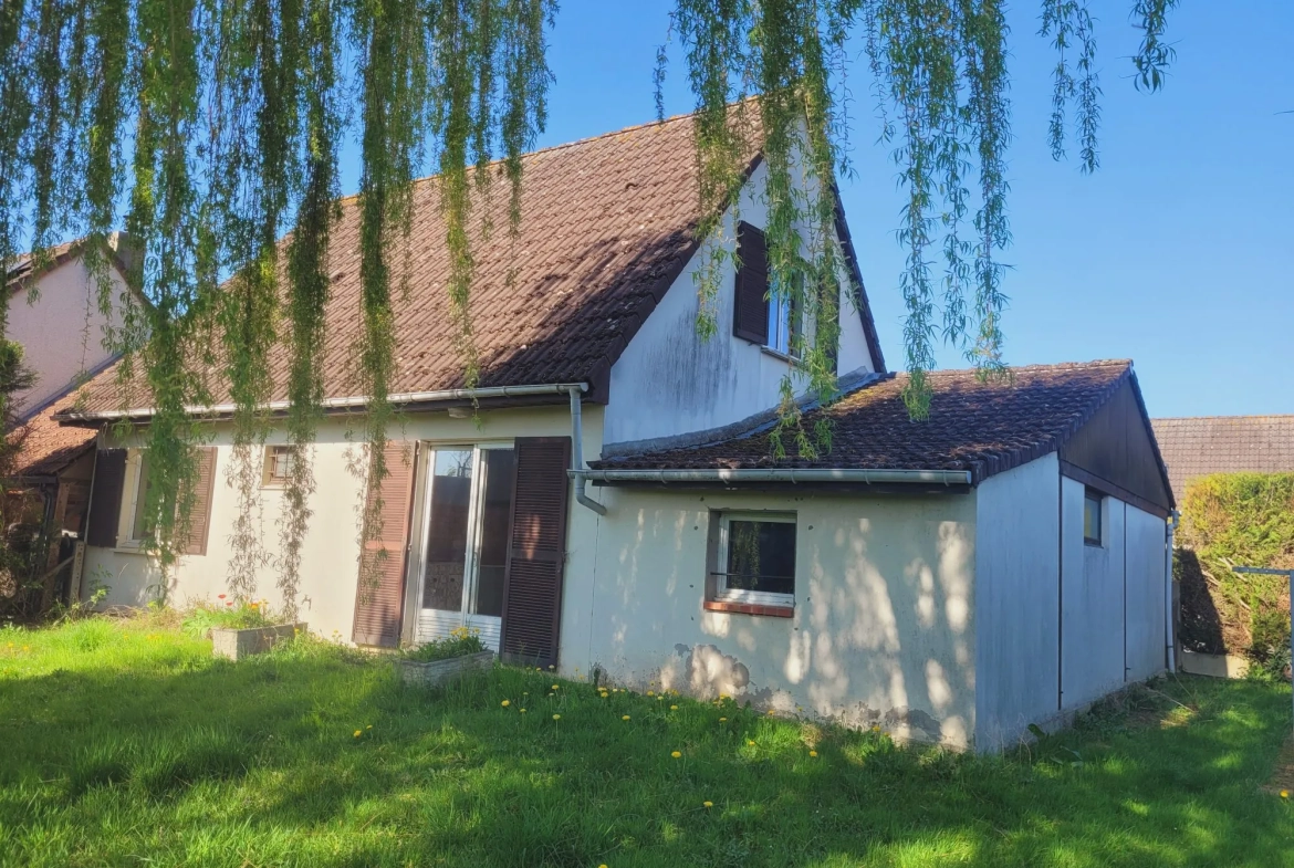 Maison familiale de 103 m² avec jardin à Val-de-Reuil 
