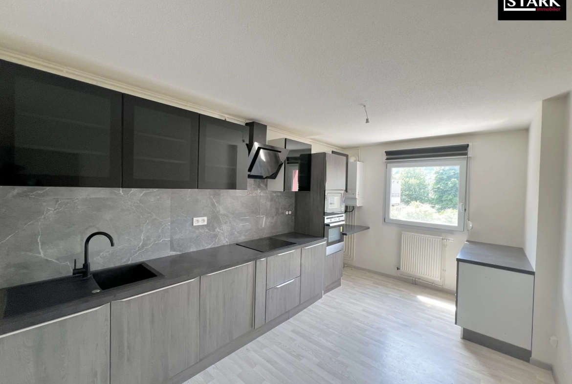 Appartement moderne de 3 chambres à Valdoie - 85 m² en vente 